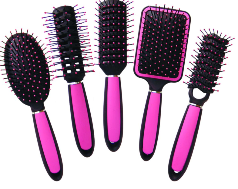£1.49 Silky Smooth Hair Brush Display (25)